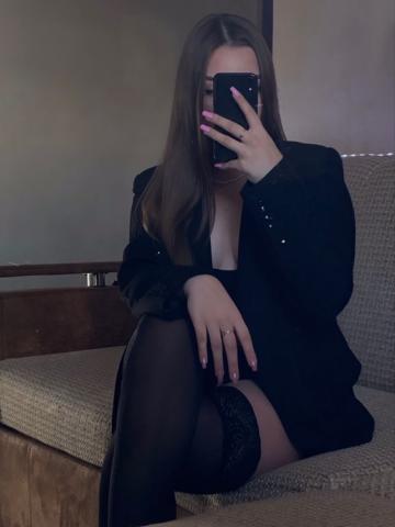 Проститутка Юна